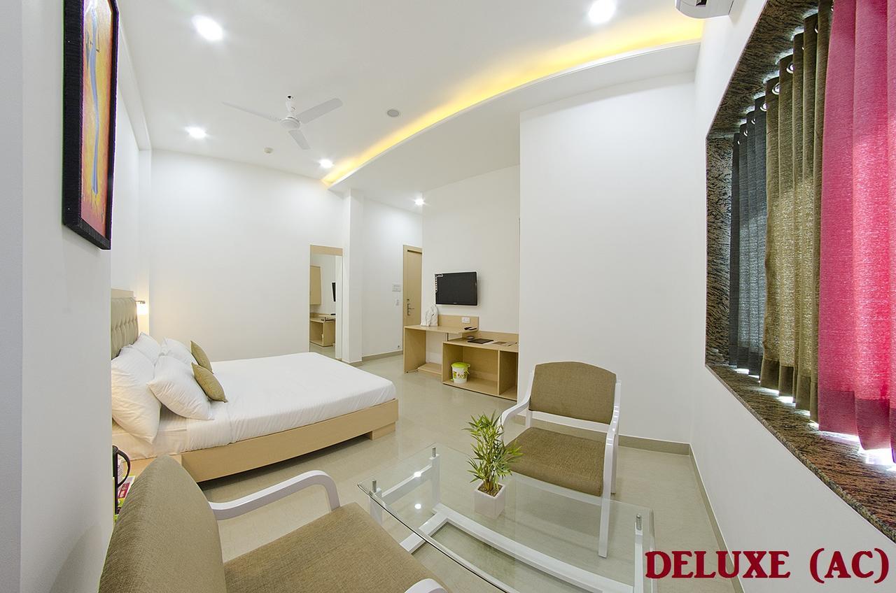 Jk Rooms 109 Hotel Mayur Nagpur Buitenkant foto
